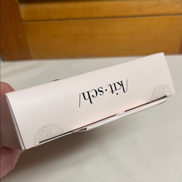 Kitsch Unisex Satin Pillow Eye Mask - Charcoal - Picture 9 of 9